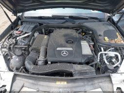 
										Mercedes-Benz E 300 full									
