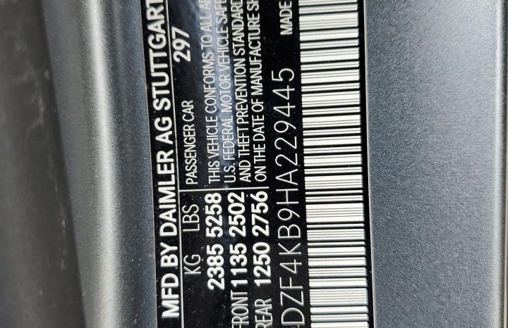 
								MERCEDES-BENZ E-CLASS full									