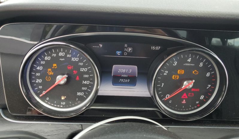 
								MERCEDES-BENZ E-CLASS full									