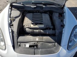 
										Porsche Cayenne full									