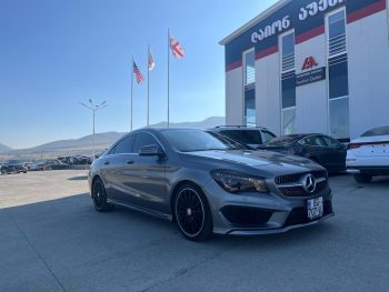 MERCEDES-BENZ CLA
