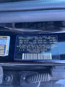 
										HYUNDAI ELANTRA full									