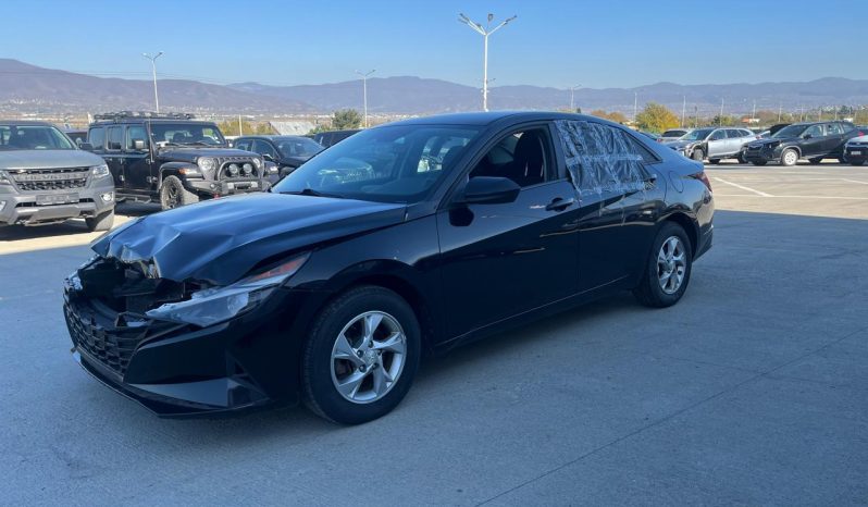 
								HYUNDAI ELANTRA full									