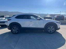 
										MAZDA CX-30 full									