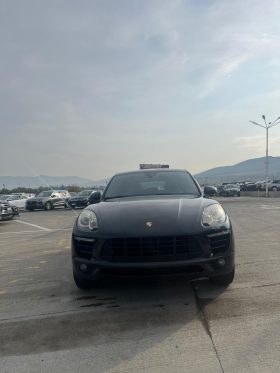 2016 Porsche Macan