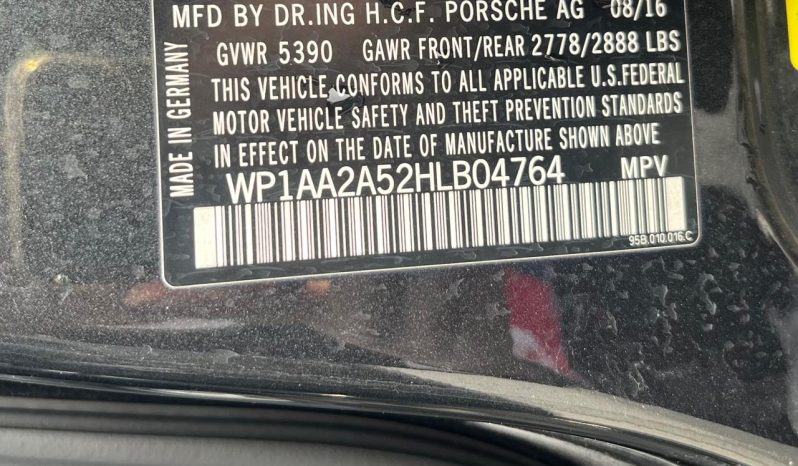 
								2016 Porsche Macan full									