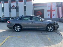 
										VOLKSWAGEN PASSAT full									