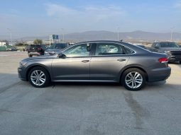 
										VOLKSWAGEN PASSAT full									