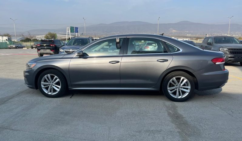 
								VOLKSWAGEN PASSAT full									