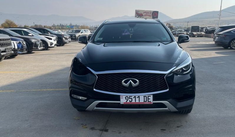 
								2017 Infiniti QX30 full									