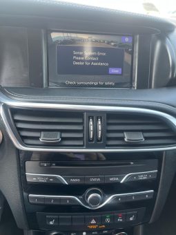 
										2017 Infiniti QX30 full									