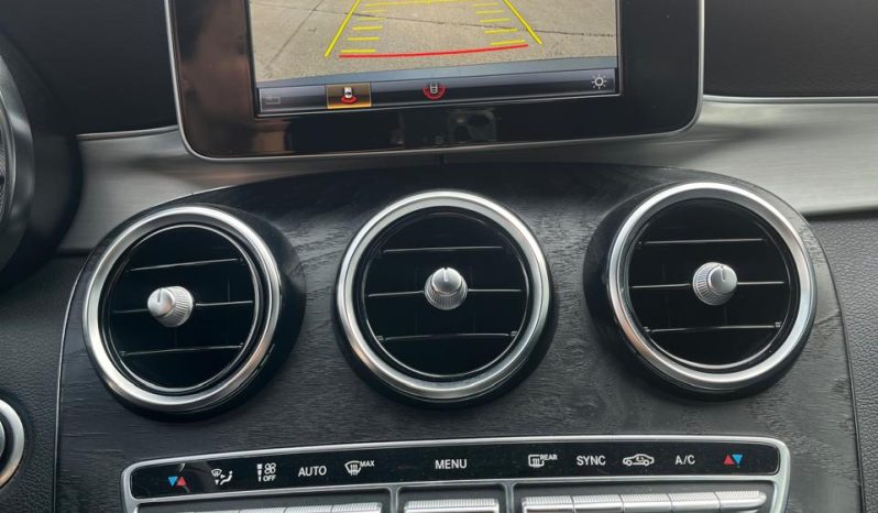 
								MERCEDES-BENZ C-300 full									