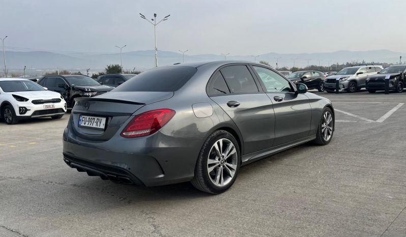 
								MERCEDES-BENZ C-300 full									