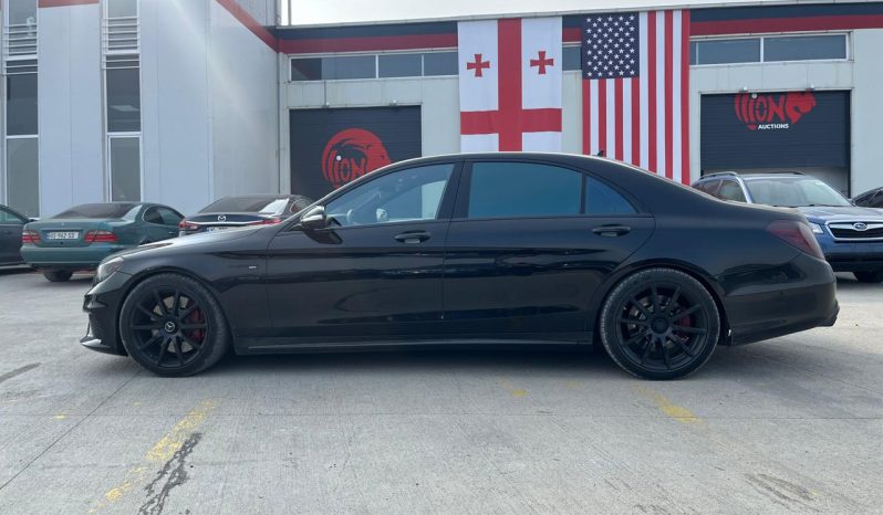 
								MERCEDES-BENZ S-CLASS full									