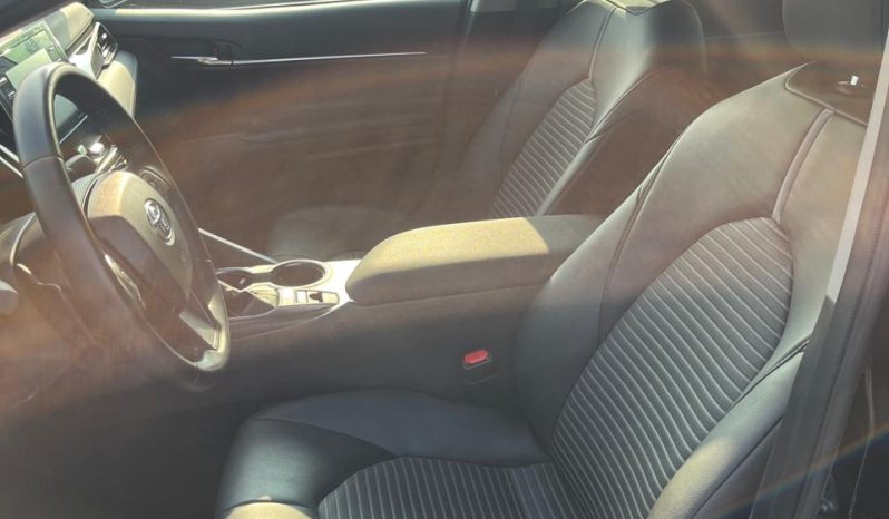 
								TOYOTA CAMRY HYBRID full									