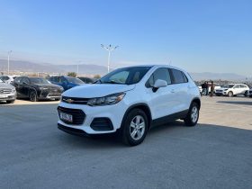 CHEVROLET TRAX