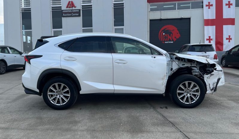 
								LEXUS NX300 full									