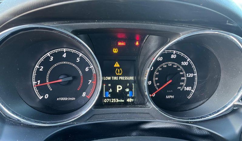 
								Mitsubishi Outlander full									