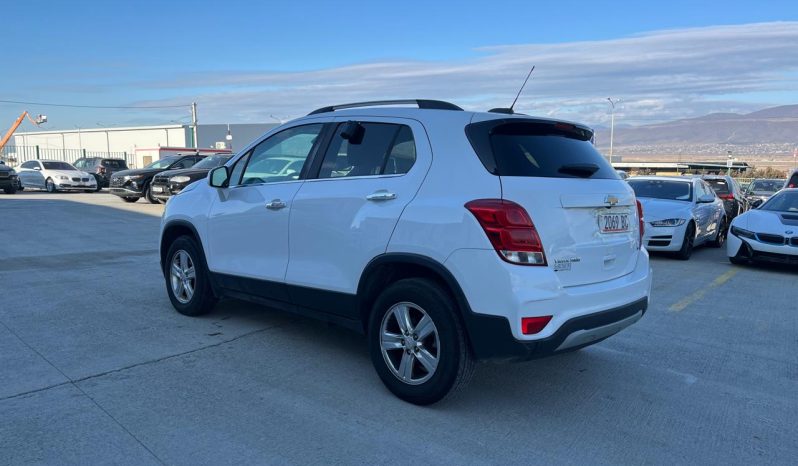 
								Chevrolet Trax full									