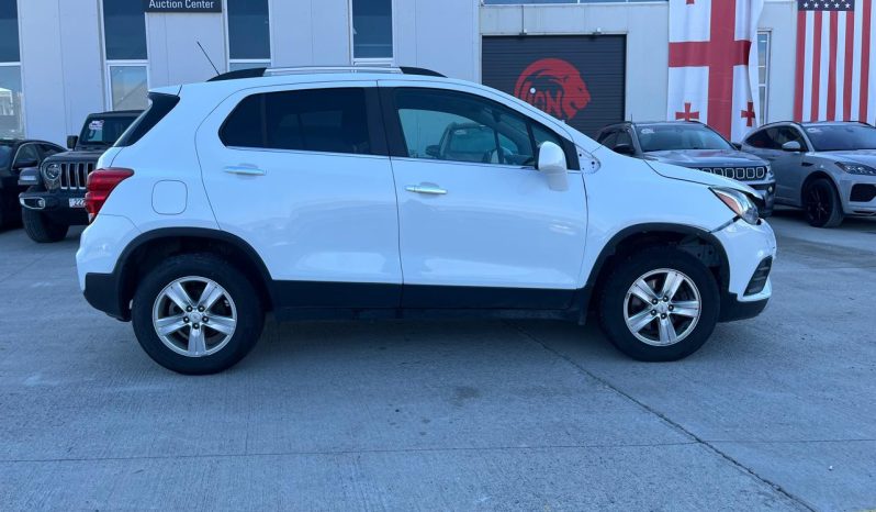 
								Chevrolet Trax full									