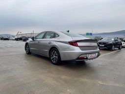 
										2021 Hyundai Sonata Hybrid full									