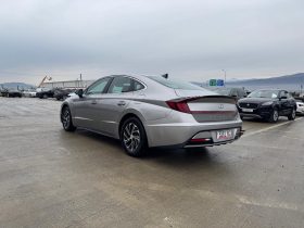 2021 Hyundai Sonata Hybrid