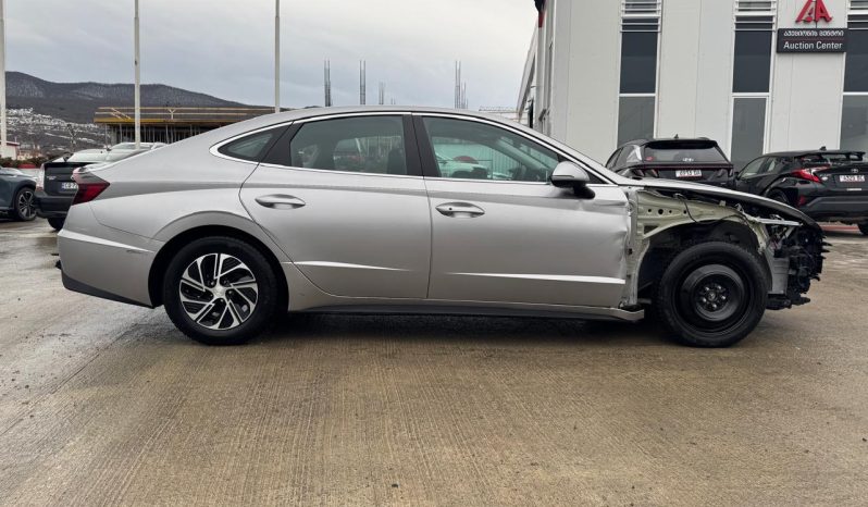 
								2021 Hyundai Sonata Hybrid full									