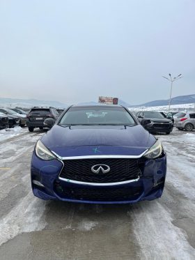 INFINITI QX30
