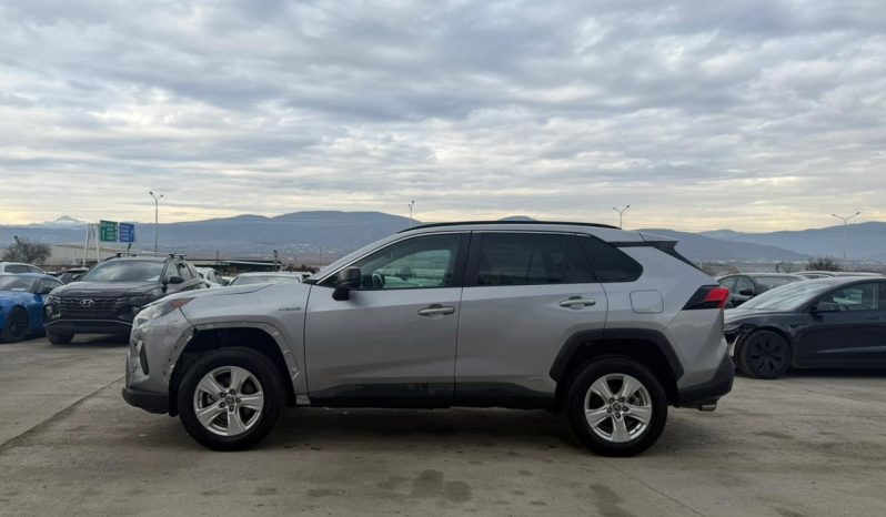 
								2021 Toyota RAV4 full									