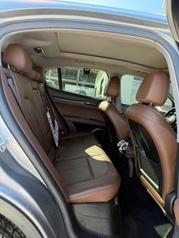 
										2017 Alfa Romeo Stelvio full									