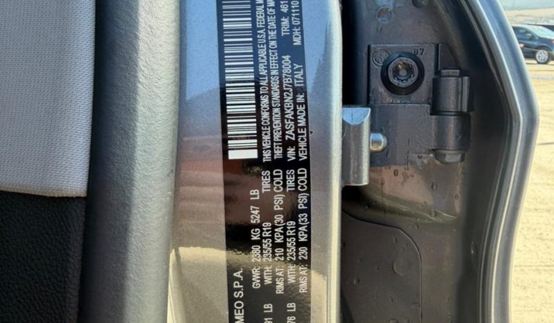 
								2017 Alfa Romeo Stelvio full									