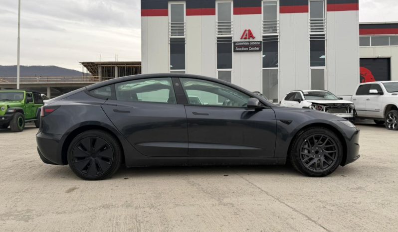
								2024 Tesla Model 3 full									