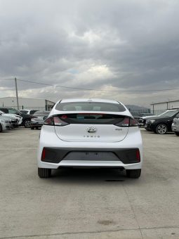 
										Hyundai Ioniq, Plug-In Hybrid full									