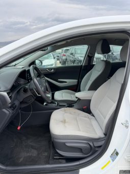 
										Hyundai Ioniq, Plug-In Hybrid full									