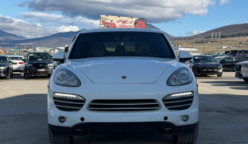 
								Porsche Cayenne full									
