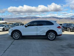 
										Porsche Cayenne full									