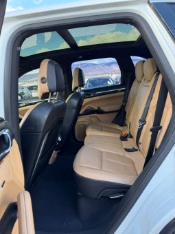
										Porsche Cayenne full									