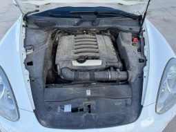 
										Porsche Cayenne full									