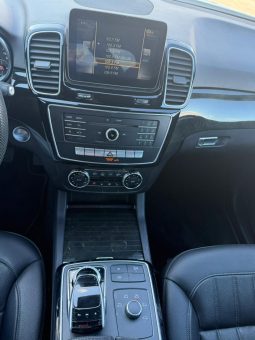 
										Mercedes-Benz GLE-Class full									