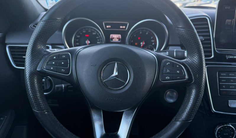 
								Mercedes-Benz GLE-Class full									