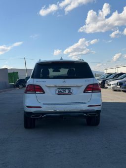 
										Mercedes-Benz GLE-Class full									