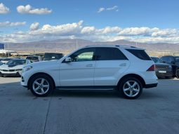 
										Mercedes-Benz GLE-Class full									