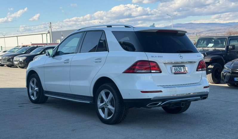 
								Mercedes-Benz GLE-Class full									