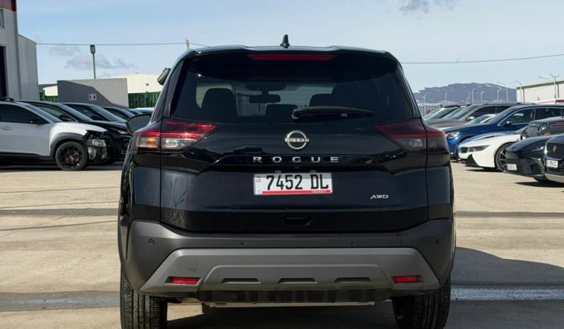 
								NISSAN ROGUE full									