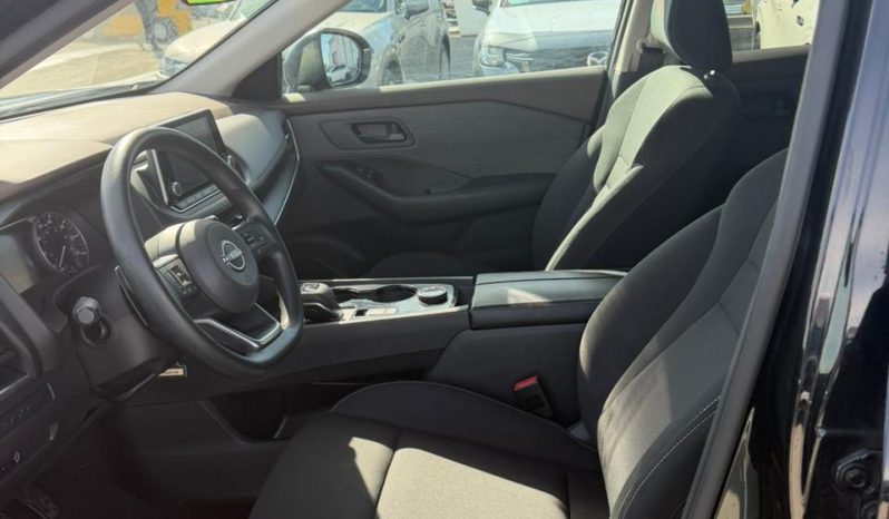 
								NISSAN ROGUE full									