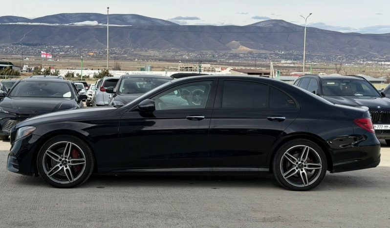 
								2017 Mercedes-Benz E-Class full									