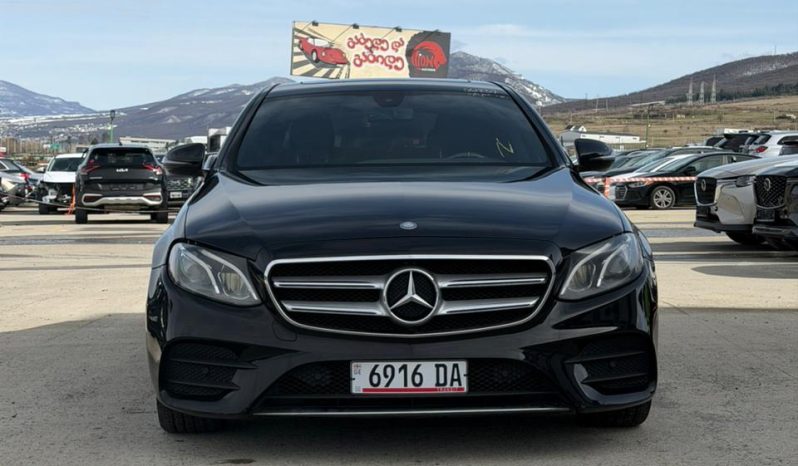 
								2017 Mercedes-Benz E-Class full									