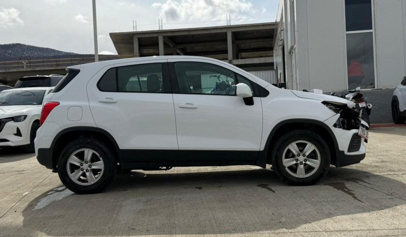 
								CHEVROLET TRAX full									