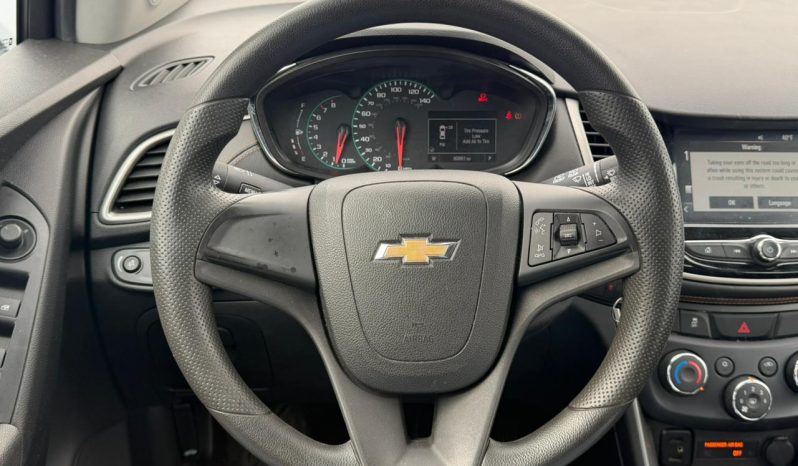 
								CHEVROLET TRAX full									