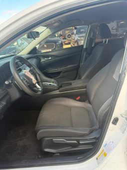 
										2019 Honda Insight full									